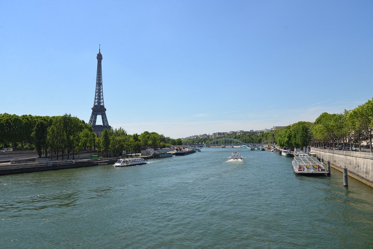 Landmark view of Paris